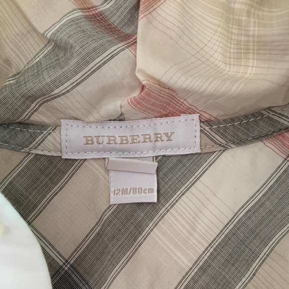 Burberry Baby Romper with Hood 12mo - Picture 2 of 3